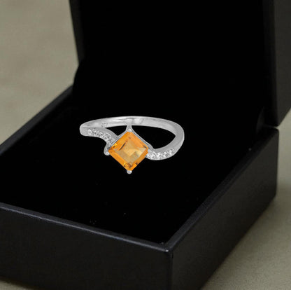 Yellow Princess Cut Silver Ring – 925 Sterling Silver, Square Yellow Gemstone, Dainty White Zircon Accents, Elegant Women’s Birthstone Jewelry